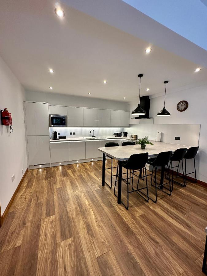 4 Sheraton Apartments Форт-Уильям Экстерьер фото