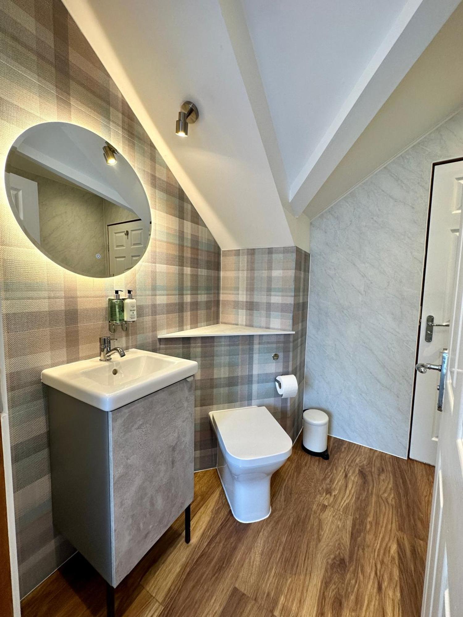 4 Sheraton Apartments Форт-Уильям Экстерьер фото